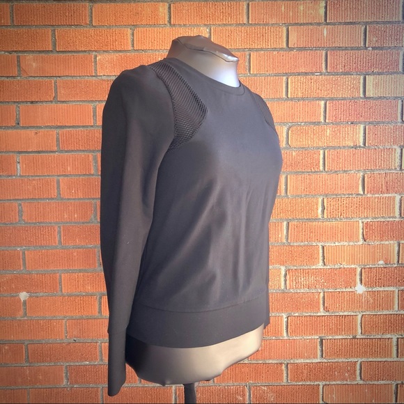 Banana Republic black top with mesh - Picture 3 of 13